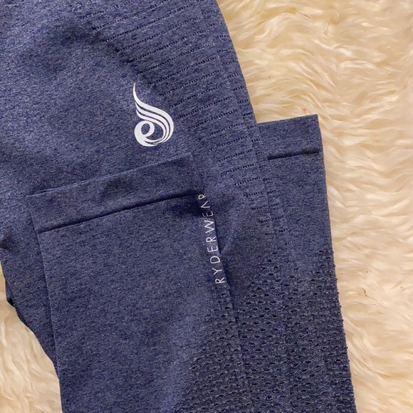 RYDERWEAR New without tags, workout set, 3 pieces - Picture 4 of 9